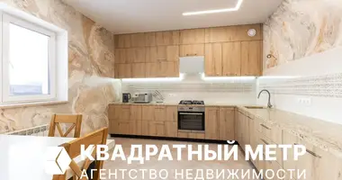 Dom w Putcynski sielski Saviet, Białoruś