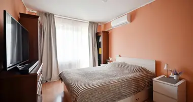 Wohnung 3 zimmer in Riga, Lettland