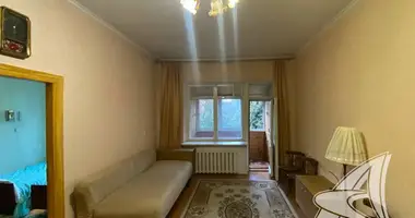 Apartamento 3 habitaciones en Brest, Belarús