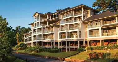 Condo 2 bedrooms in Thalang, Thailand