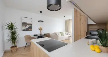2 room apartment in Warsaw, Poland