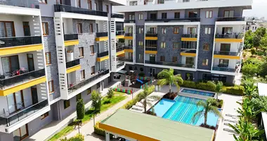 Mieszkanie 3 pokoi w Alanya, Turcja