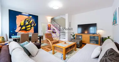 3 bedroom apartment in 82, Montenegro