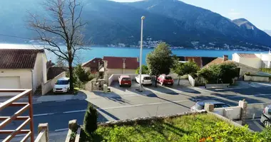 Apartment 7 bedrooms in Montenegro