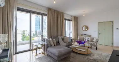Apartamento 4 habitaciones en Germasogeia, Chipre