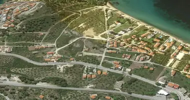 Участок земли в Неос-Мармарас, Греция