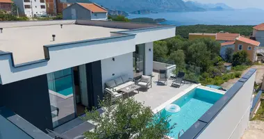 Villa 3 bedrooms in Krimovice, Montenegro