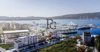 Apartamento 2 habitaciones en Tivat, Montenegro