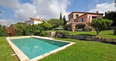 4 bedroom Villa in France