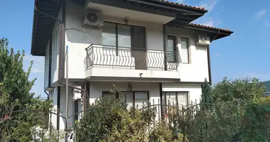 Casa 3 habitaciones en Kosharitsa, Bulgaria