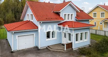 Casa 6 habitaciones en Jarvenpaa, Finlandia