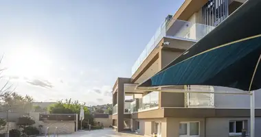 Maison 4 chambres dans Pyrgos Lemesou, Chypre