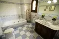 5 bedroom house 247 m² Urbanizacion Dona Pepa, Spain
