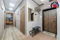 Mieszkanie 2 pokoi 81 m² Mińsk, Białoruś