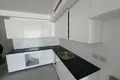 Quartier résidentiel Magnifique appartement de type 5 pièces de 140 m² + terrasse en deuxième ligne de mer et tramway