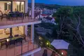 Casa 10 habitaciones 448 m² Split Dalmatia County, Croacia