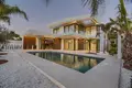 Villa de 4 dormitorios 430 m² Calpe, Španjolska