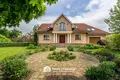 Haus 7 zimmer 310 m² Papiarnianski sielski Saviet, Belarus