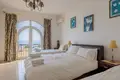 Haus 4 Schlafzimmer 194 m² Dos Hermanas, Spanien
