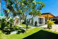 Villa mit 2 Schlafzimmern 318 m² Rawai, Thailand