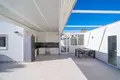 4-Schlafzimmer-Villa 246 m² lAlfas del Pi, Spanien