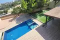 Maison 4 chambres 244 m² Parekklisia, Chypre
