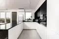 4 room apartment 102 m² Warsaw, Poland
