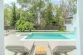 4 bedroom house 267 m² San Pedro Alcantara, Spain