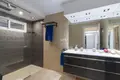 Mieszkanie 2 pokoi 80 m² Benalmadena, Hiszpania