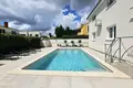 Villa de 4 dormitorios 260 m² Pola, Croacia