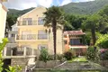 Villa 351 m² Stoliv, Montenegro