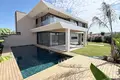 5 bedroom house 250 m² Çeşme, Turkey