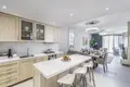 Mieszkanie 2 pokoi 120 m² Dubaj, Emiraty Arabskie