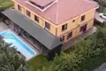 Дом 10 спален 1 006 м², Турция