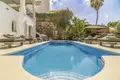 4 bedroom house 422 m² Benahavis, Spain