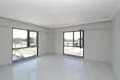 Office 40 m² in Altınova, Turkey