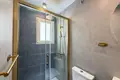 Mieszkanie 3 pokoi 100 m² Torrevieja, Hiszpania