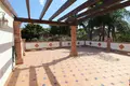 4-Schlafzimmer-Villa 208 m² Estepona, Spanien