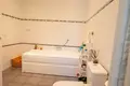 3 bedroom house 98 m² Dos Hermanas, Spain