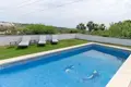3 bedroom house 179 m² Dos Hermanas, Spain