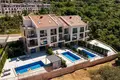Дом 5 спален 220 м² Rijeka Rezevici, Черногория
