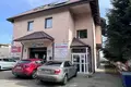 Commercial property 600 m² in Warsaw, Poland