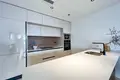 Mieszkanie 2 pokoi 98 m² Torrevieja, Hiszpania