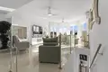 Haus 3 Schlafzimmer 208 m² Dos Hermanas, Spanien