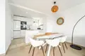 Mieszkanie 3 pokoi 125 m² Manilva, Hiszpania