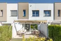 3 bedroom house 138 m² Dos Hermanas, Spain