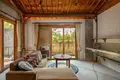 4 bedroom apartment 396 m² Pejeng Kangin, Indonesia