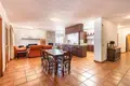 Dom 5 pokojów 355 m² Dos Hermanas, Hiszpania