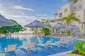 Kondominium 1 Schlafzimmer 819 m² West Bay, Honduras
