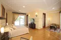 House 12 rooms 1 249 m² Adamovec, Croatia